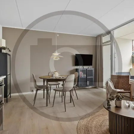 Apartamento 1 Bedroom Amazing In *